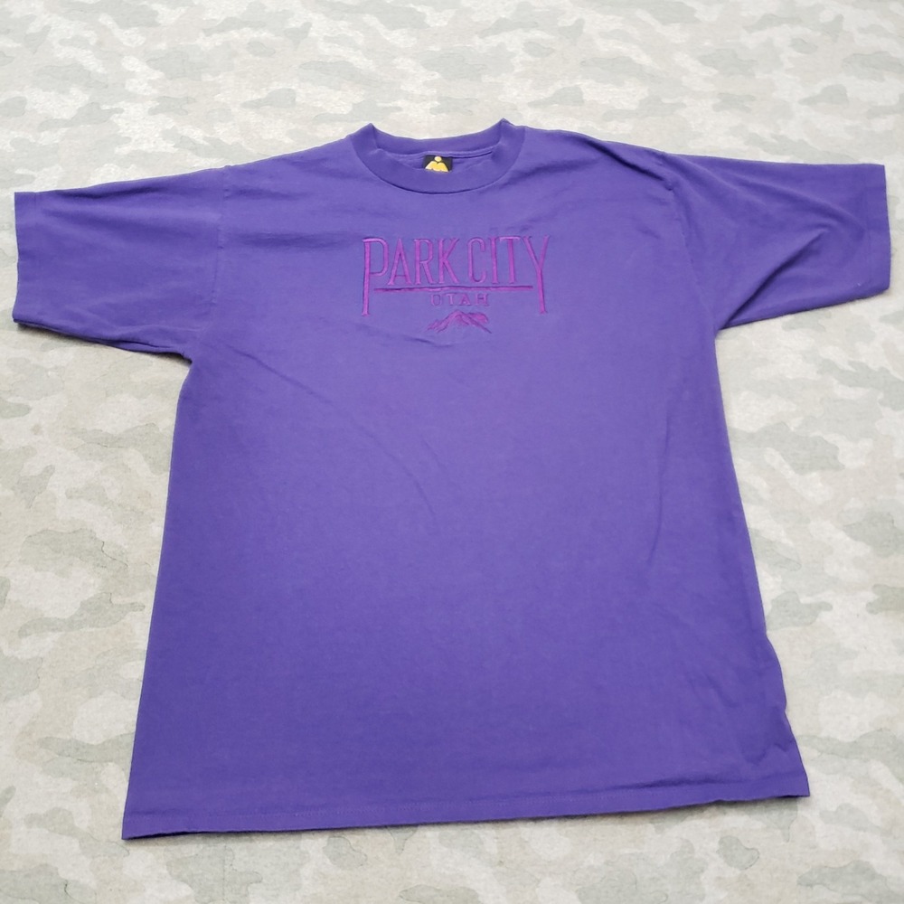 VTG Park City Shirt Mens XL Purple Destination Embroidered Short Sleeve